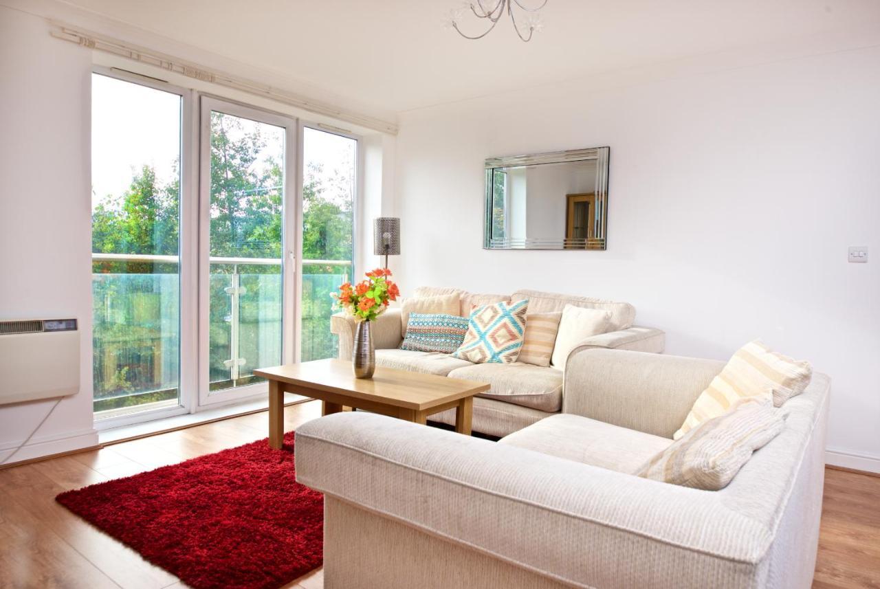 Liverpool City Stays - Economy Room - Close To Airport Ee1 Bagian luar foto